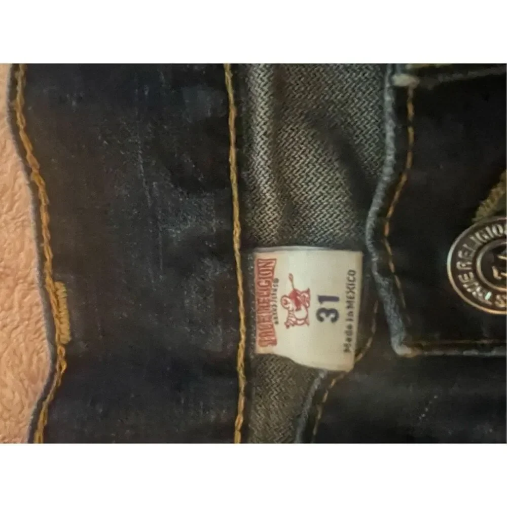 True Religion World Tour Distressed Denim Cut off Shorts Size 31